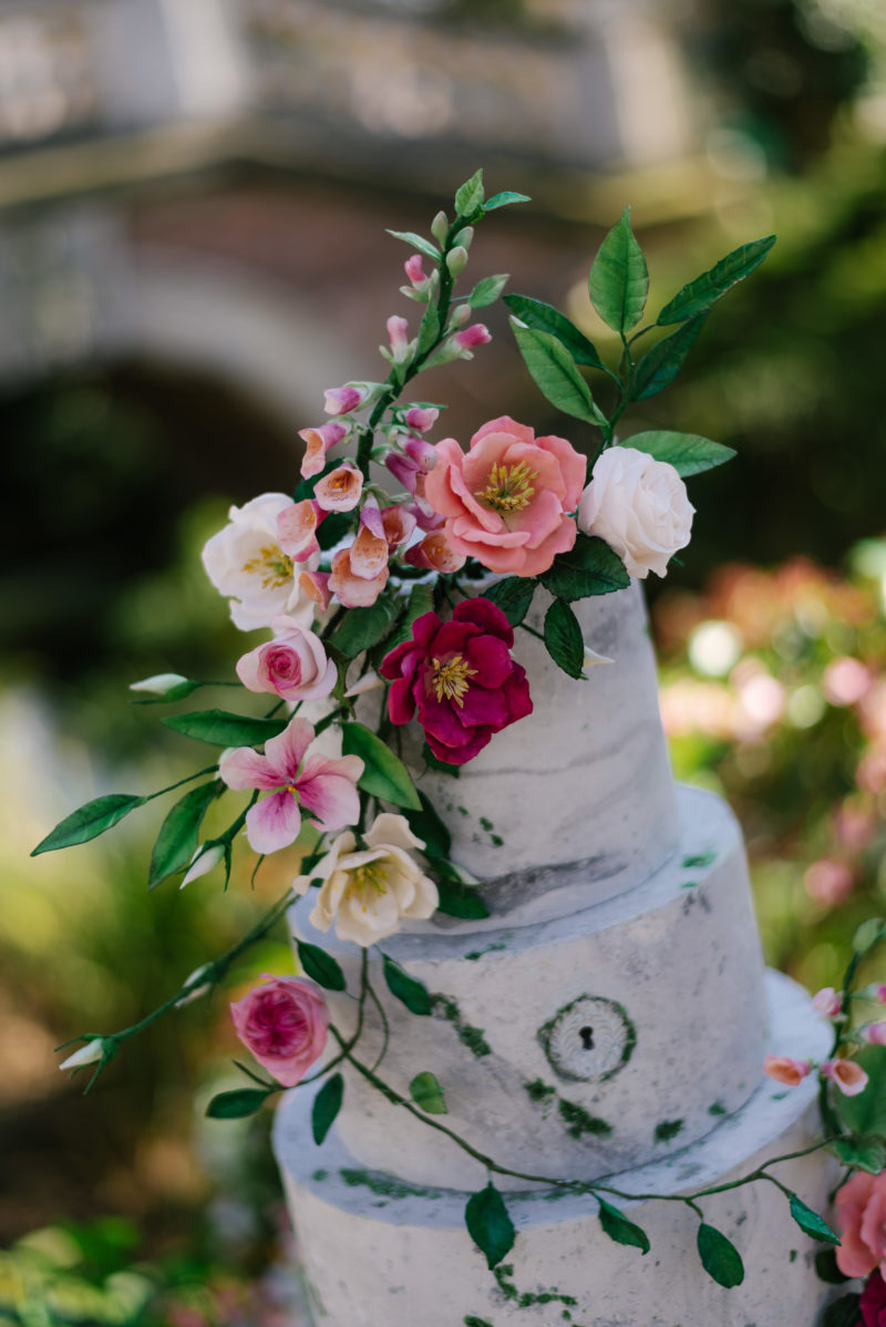 Secret Garden Cake Art, Sugar Flowers, Paris, Bouchra Sugar Designer