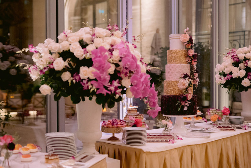 Wedding Cake Haut de gamme au Ritz Paris, Art floral en sucre, Bouchra Sugar Designer