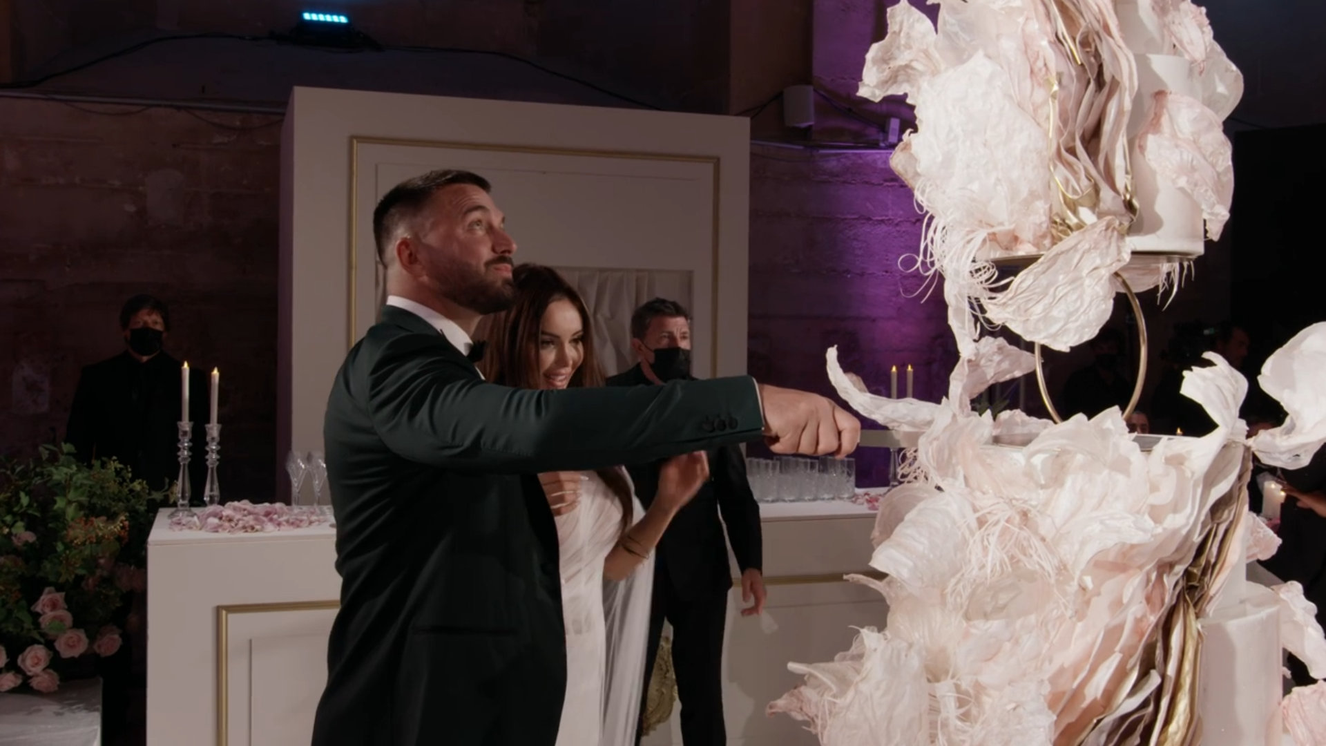 Wedding cake de Nabilla & Thomas Vergara, Amazon Prime, Bouchra Sugar Designer, Luxury cake, Haute Pâtisserie